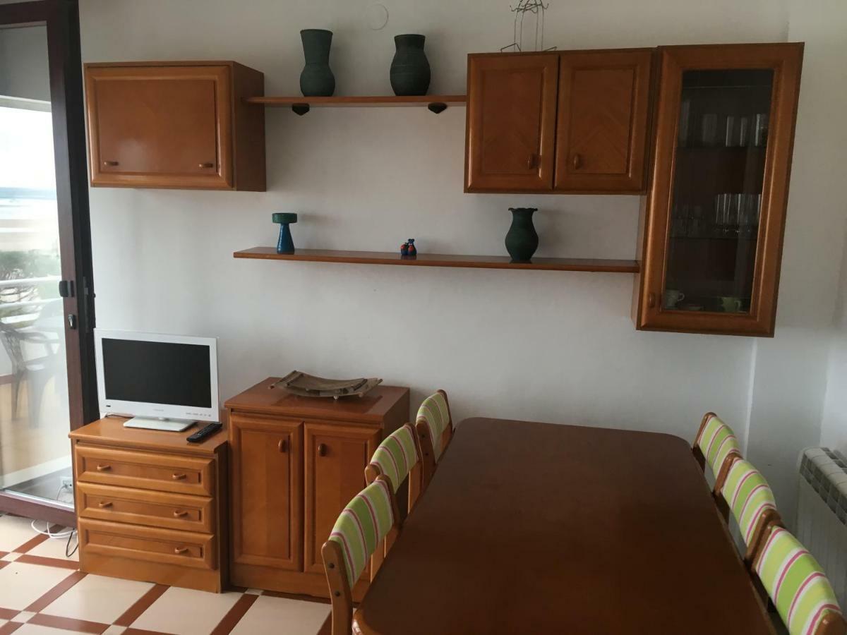 شقة Apartamento Edificio La Playa Santoña المظهر الخارجي الصورة