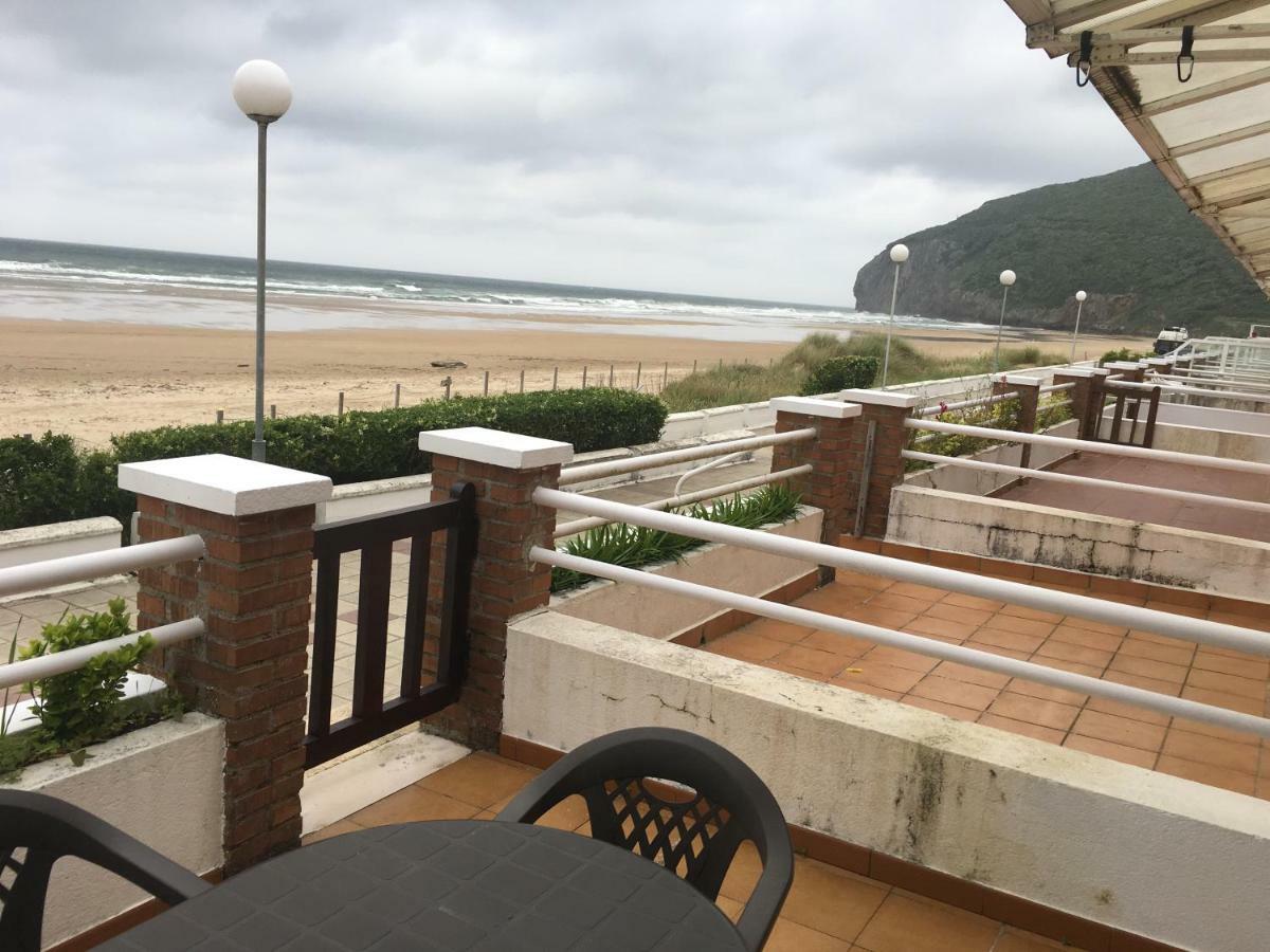 شقة Apartamento Edificio La Playa Santoña المظهر الخارجي الصورة